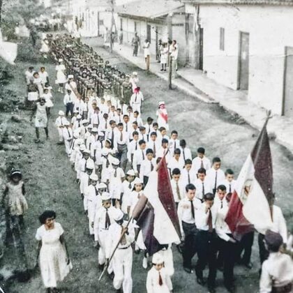 Desfile de las fiestas patrias en Moyogalpa.